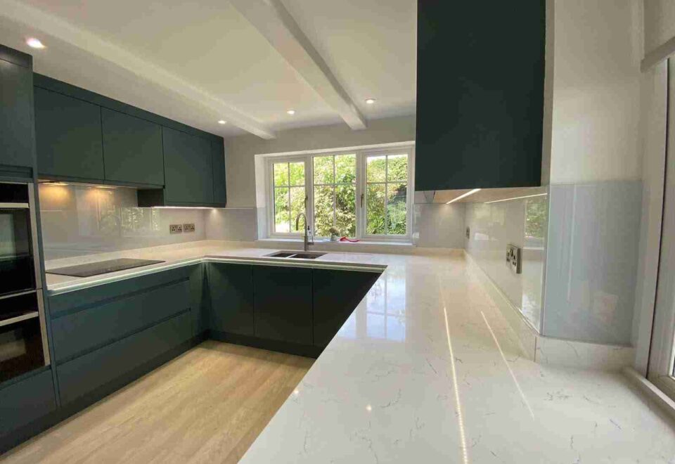 Kitchen Splashbacks Devon - Clearly Glass Ltd