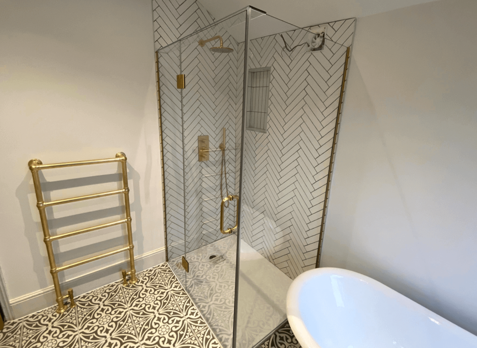 Enclosure Showers Devon – Clearly Glass Ltd Enclosure Showers Devon - Clearly Glass Ltd