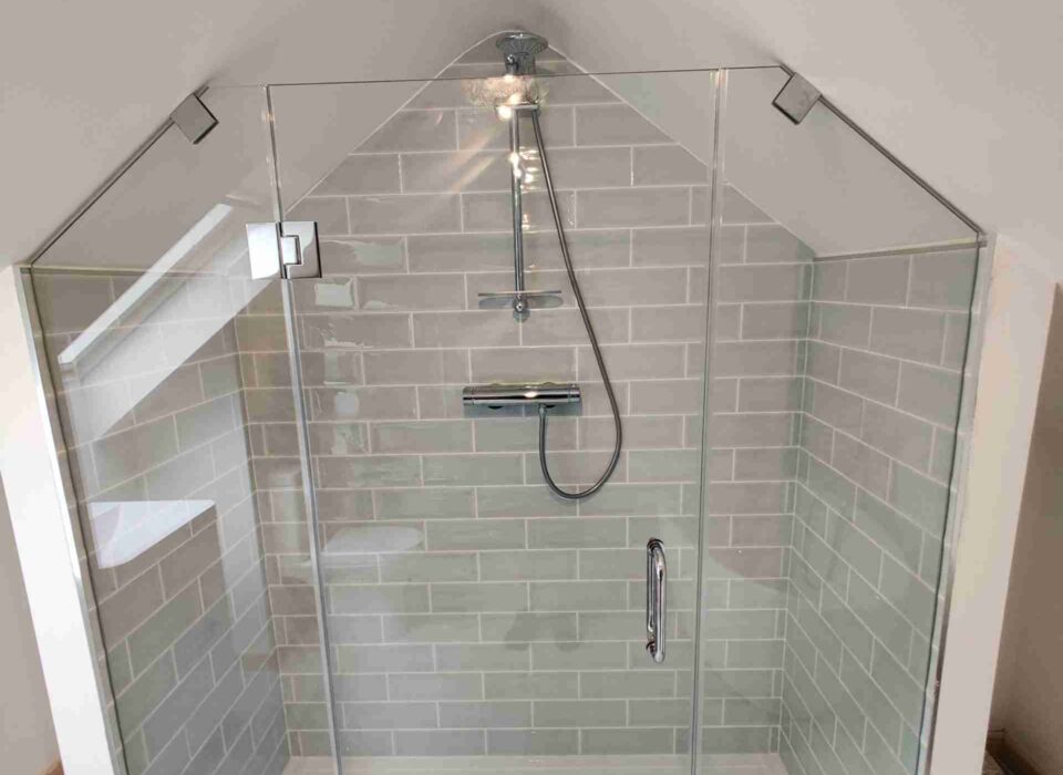 Glass Shower Doors Devon - Clearly Glass Ltd